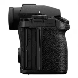 Беззеркальный фотоаппарат Panasonic Lumix S5 IIX