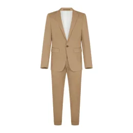 Костюм из смеси льна и хлопка